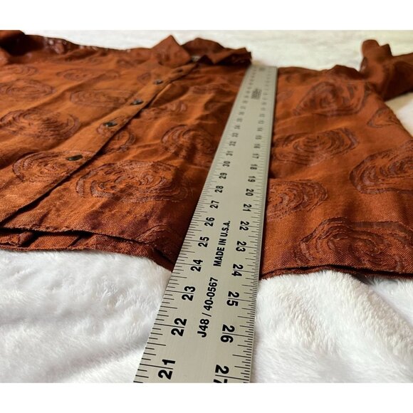 Chico's Design Brown Burnout Spiral Pattern 3/4 Sleeve Button-Up Shirt Size 2 - Picture 7 of 7